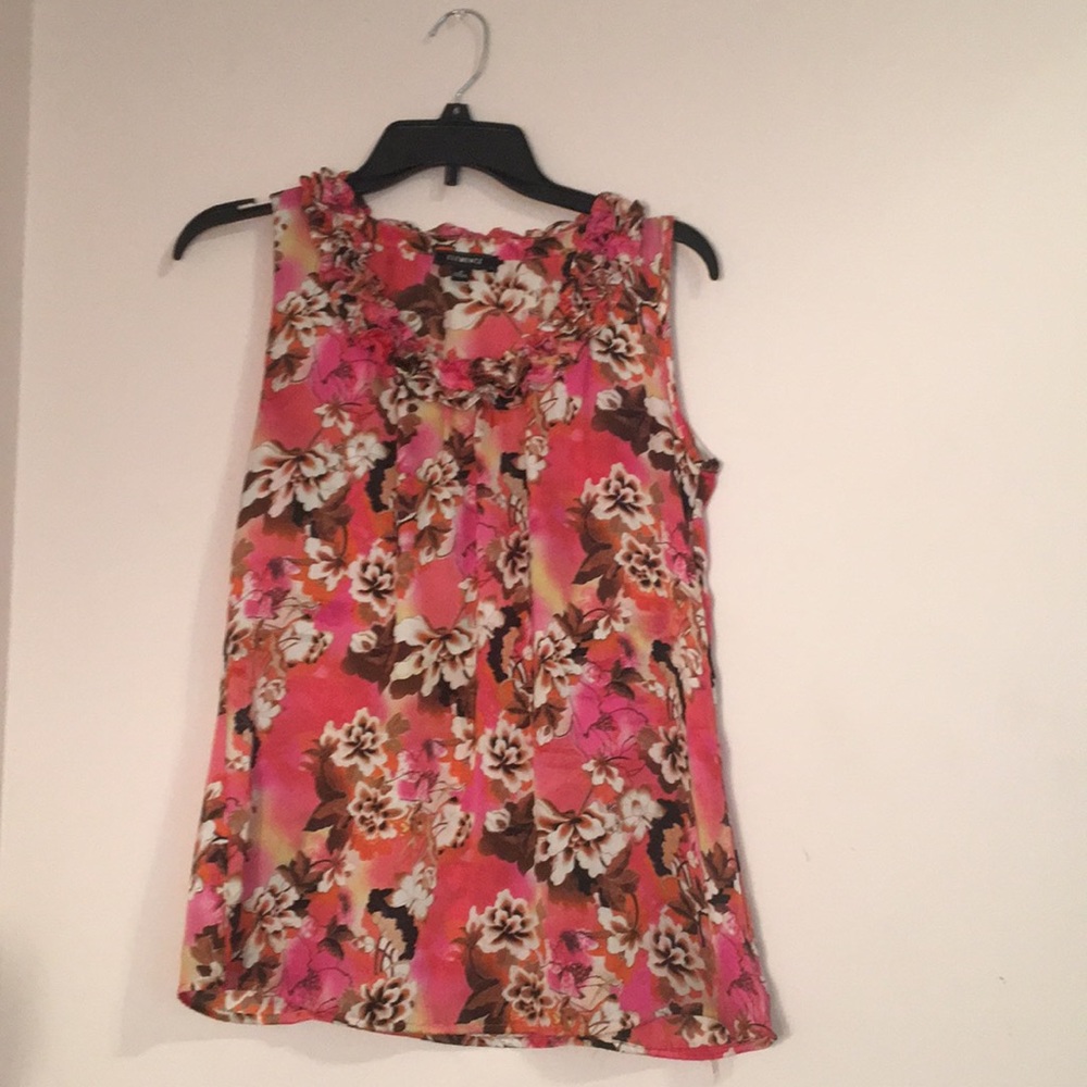 Floral, silk tank!